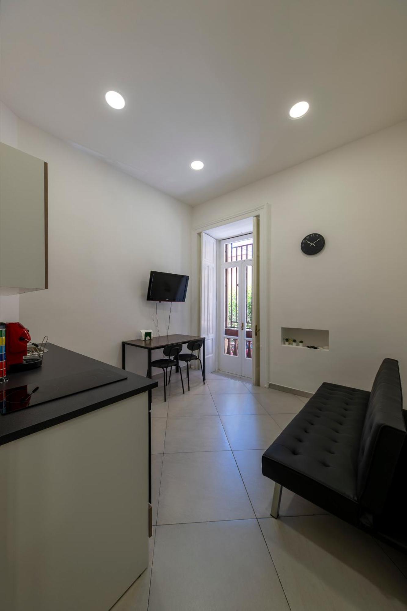 Casa Vacanze Nemesi Tyche Salerno Exteriör bild
